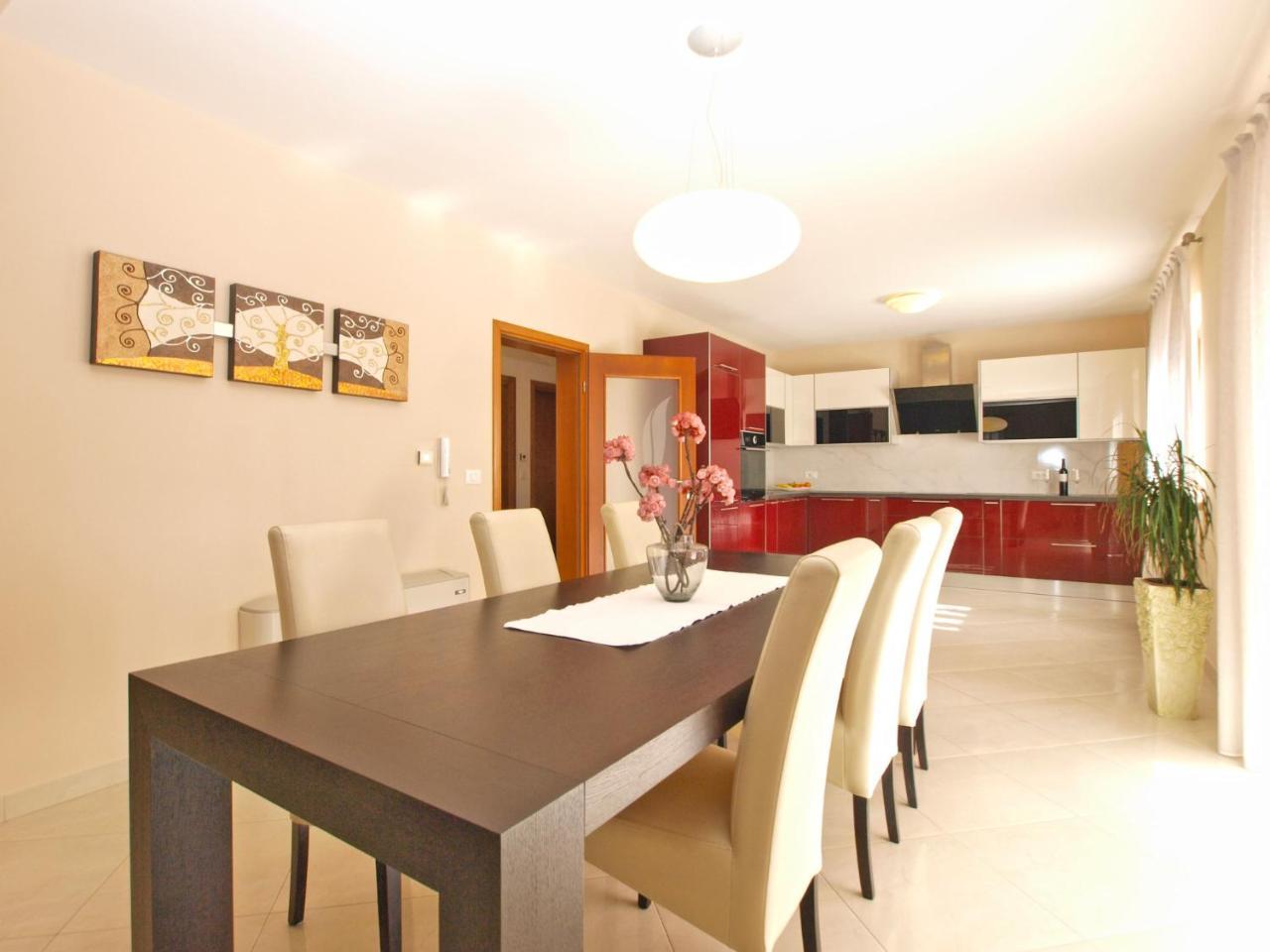 House Brigita 1762 Βίλα Πόρετς Εξωτερικό φωτογραφία